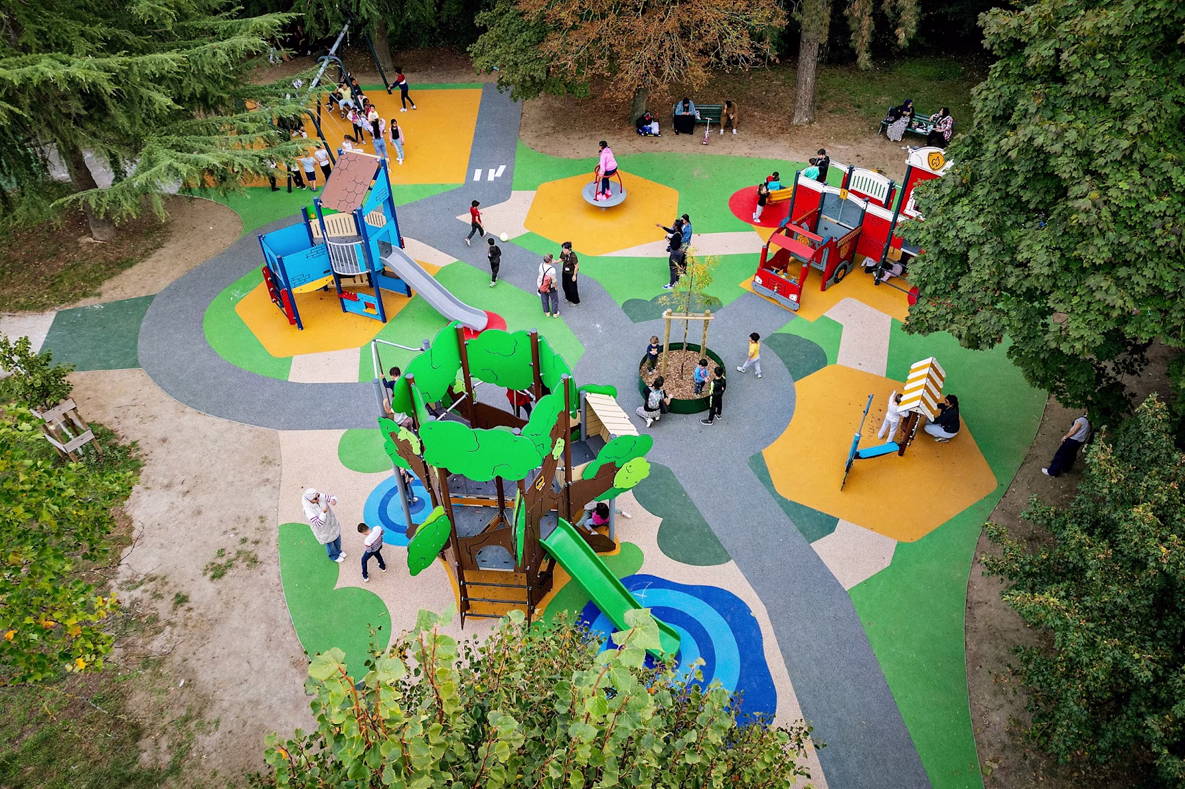 KOMPAN 240931 TOULOUSE DJI 0247