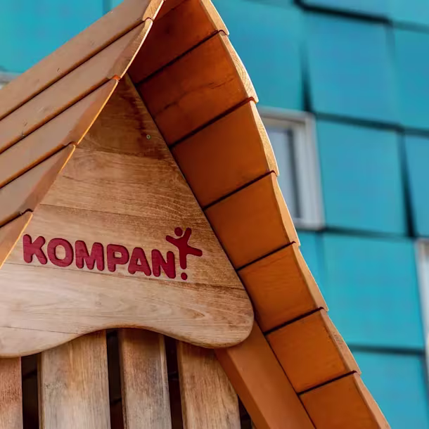 about-top-slider-image