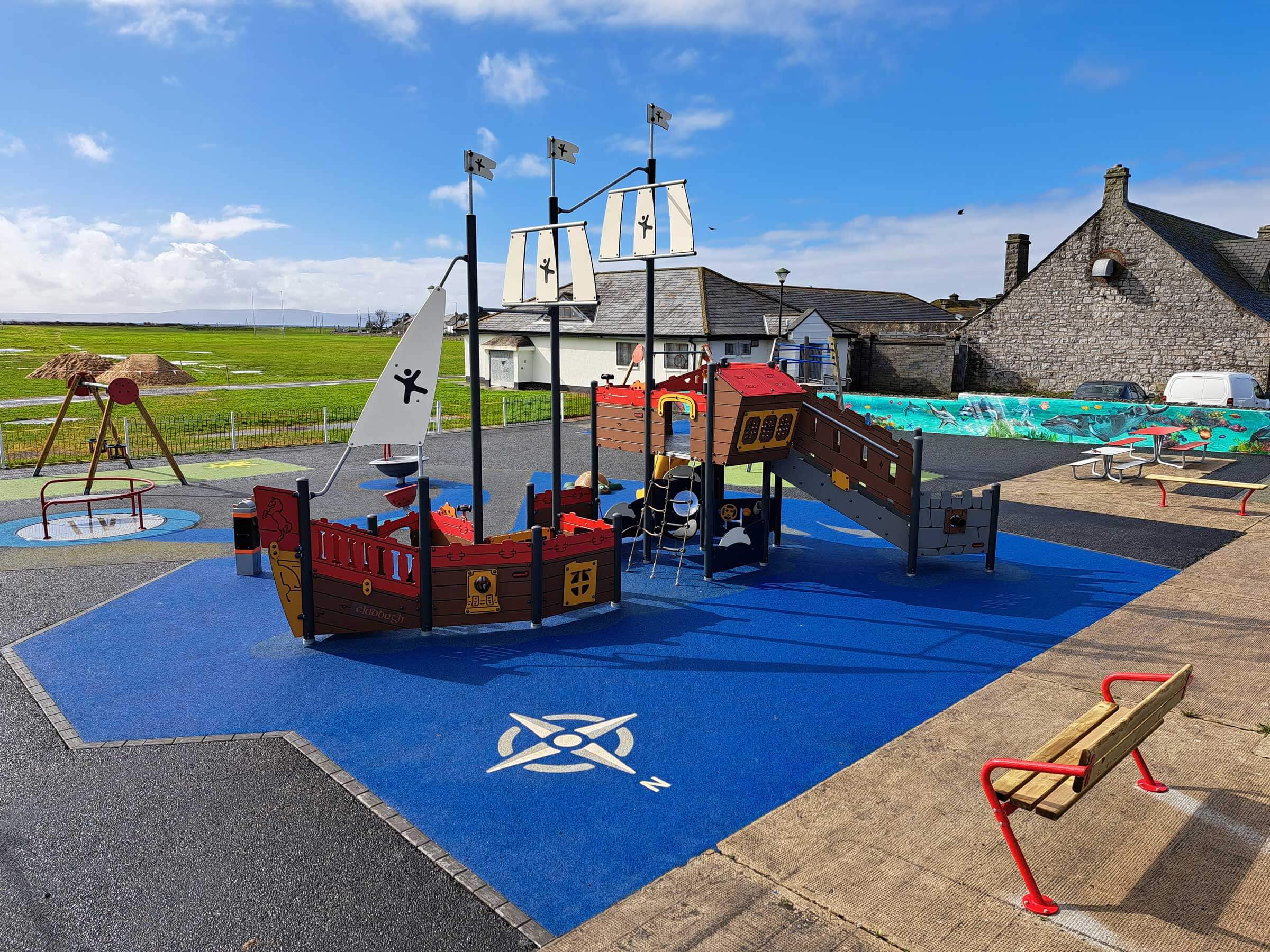 South Park Playground, Galway – KOMPAN