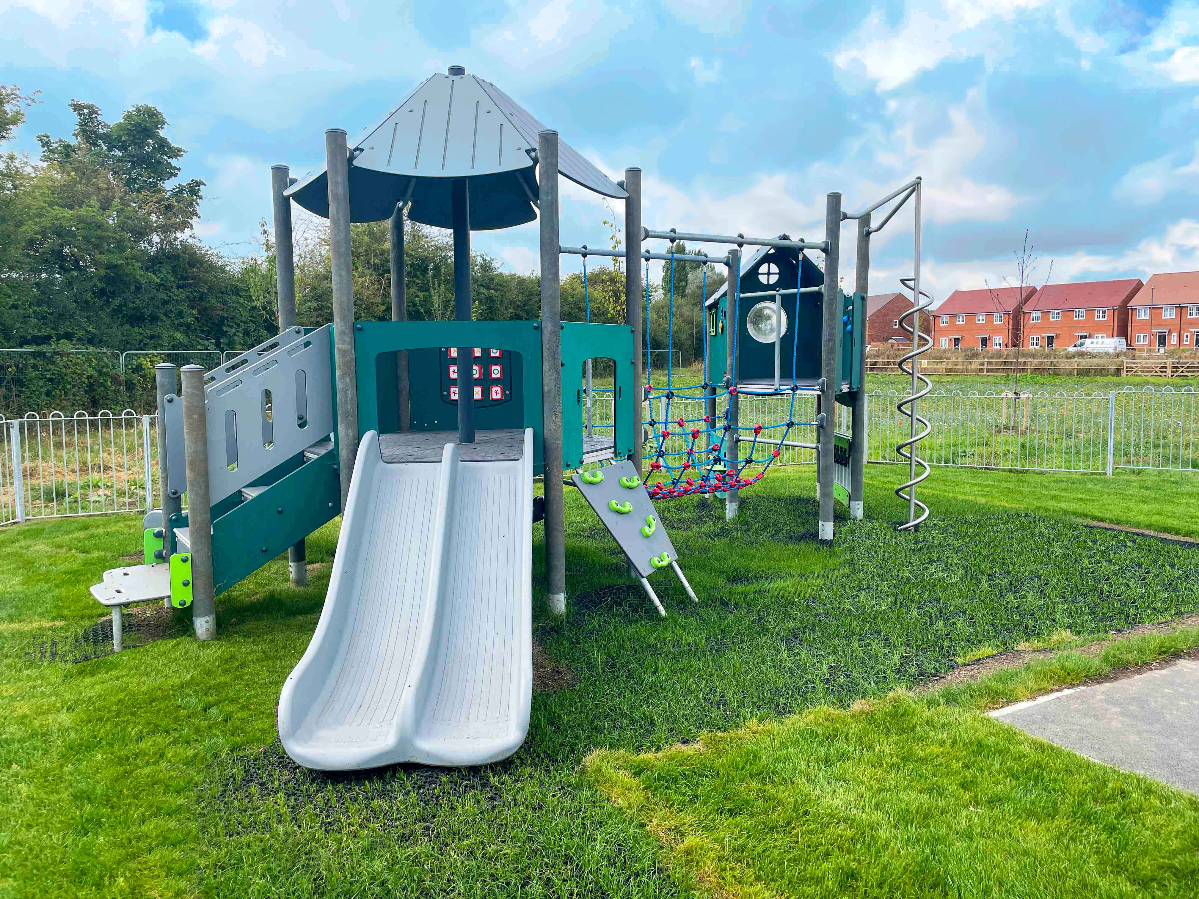 Cala Homes and KOMPAN, Aylesbury