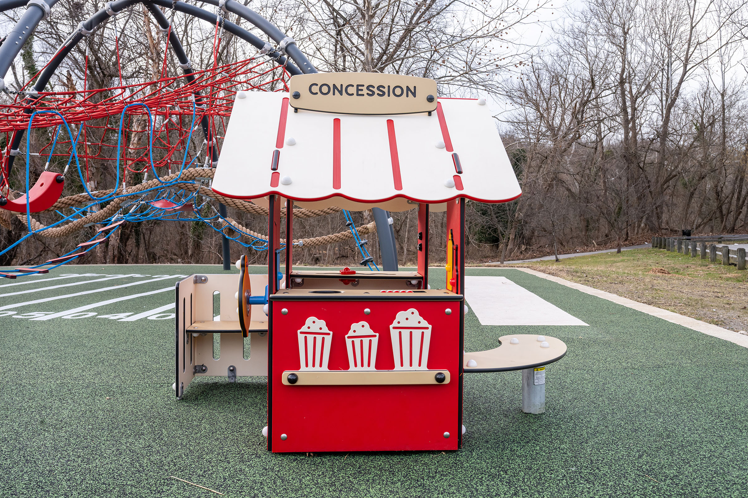 Leon Day Playground - Image 8