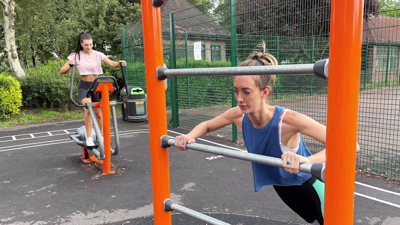 Memorial Park outdoor gym - large image