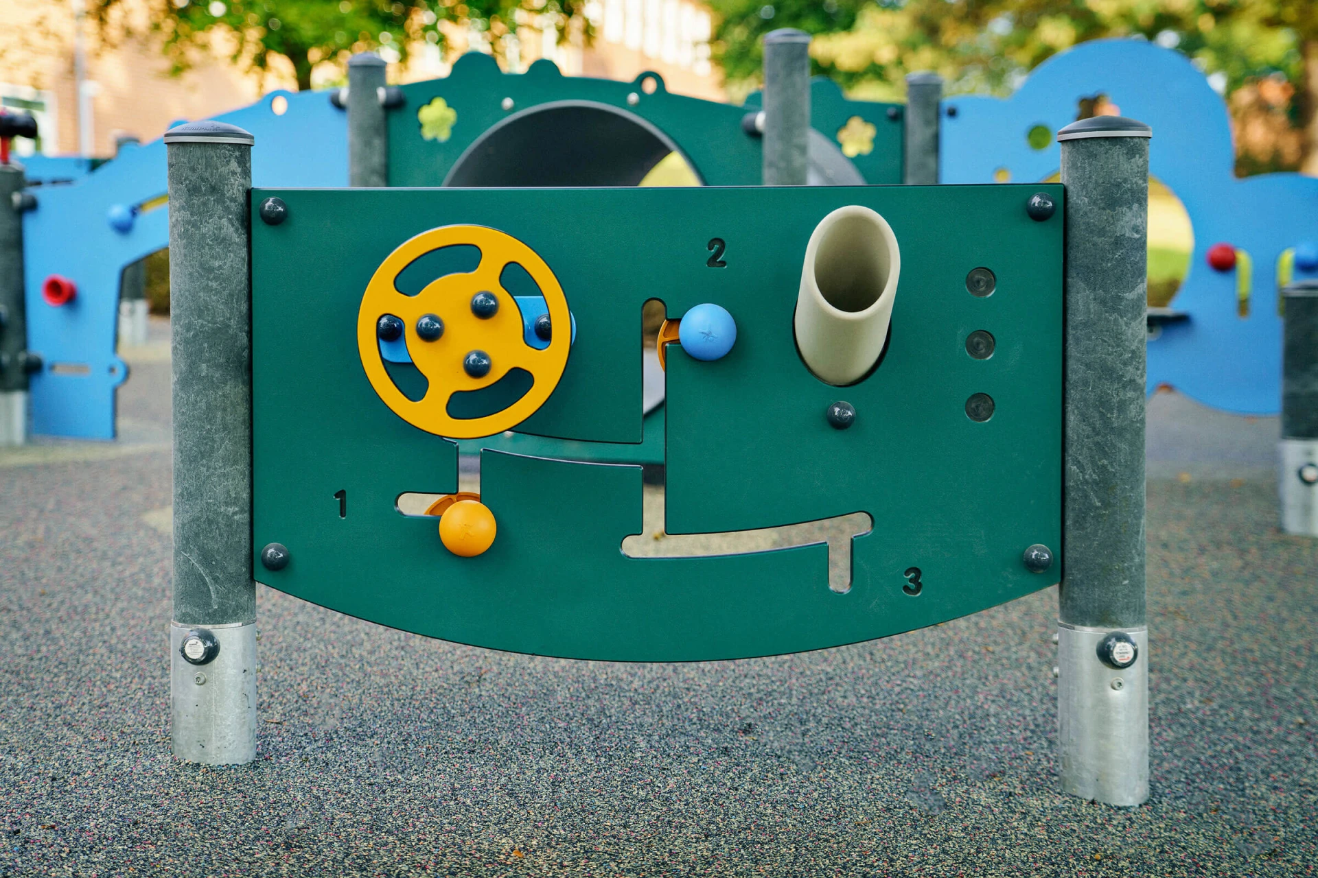 Panel de juegos GreenLine en un parque infantil de Randers. 