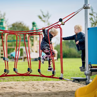 Monkey-trails-mini topslider ID 226b8750 070141a5
