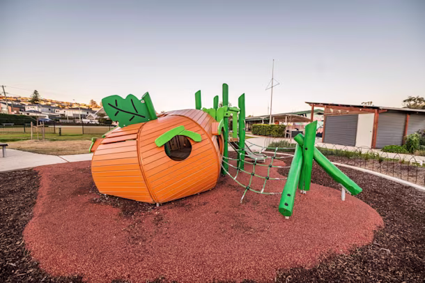 Curly Community Garden - Image 2