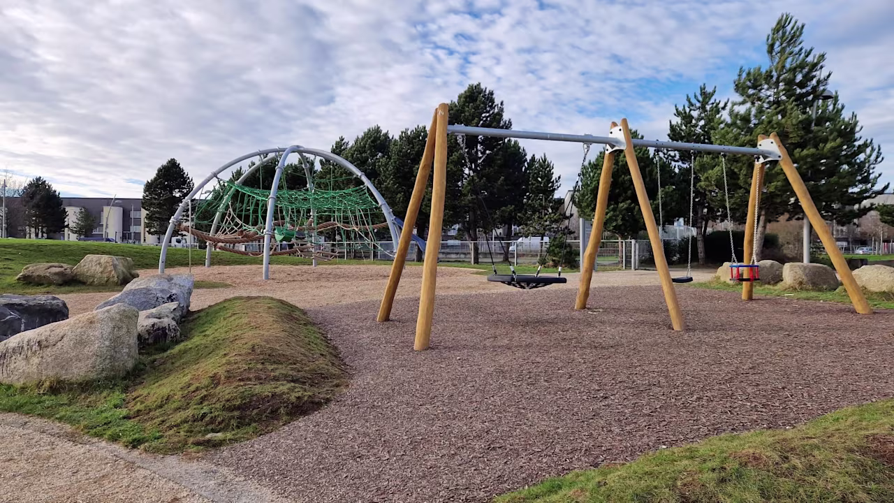 Balcurris Park, Dublin image 1