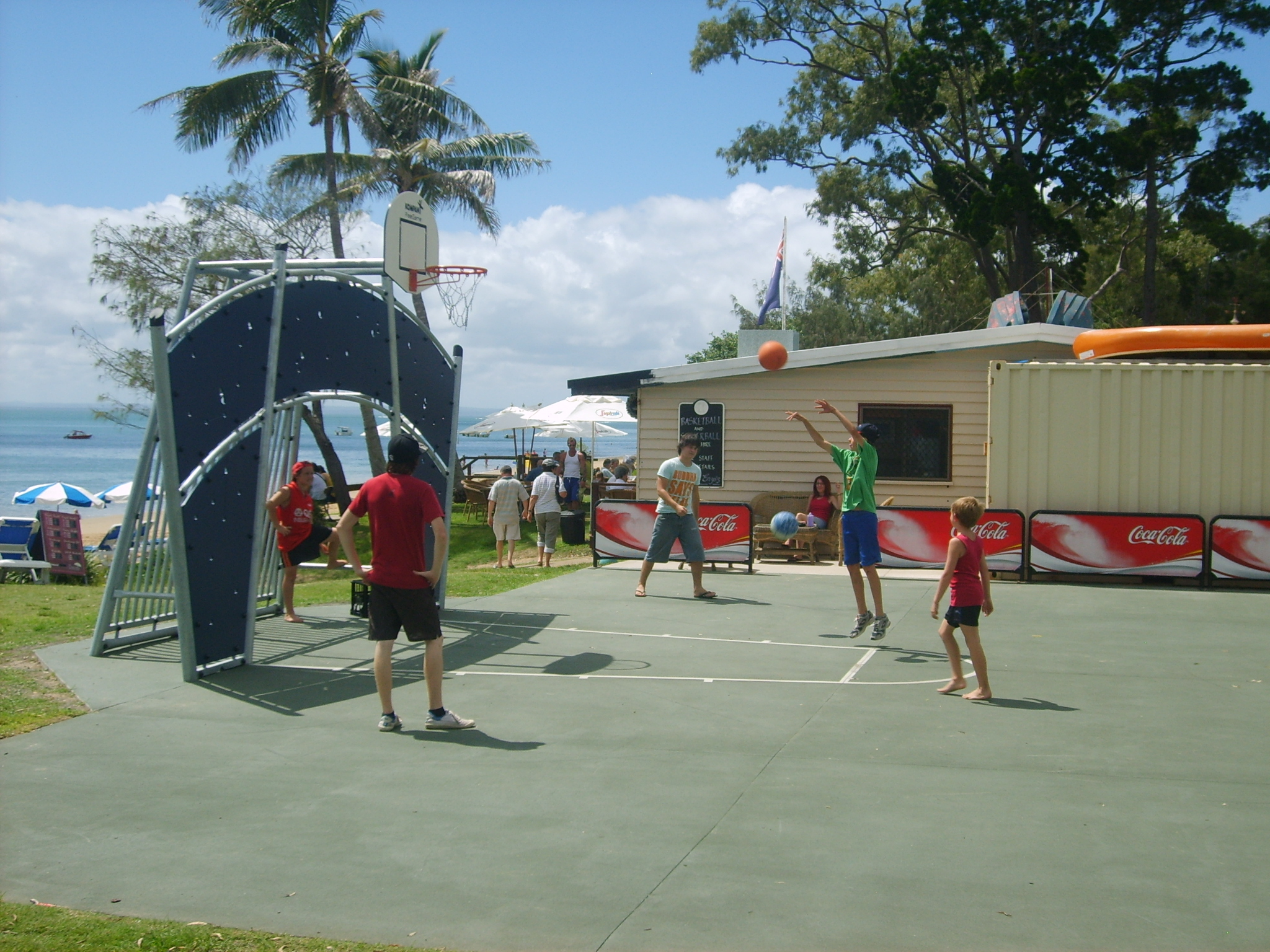 Queensland playground business - freegame site
