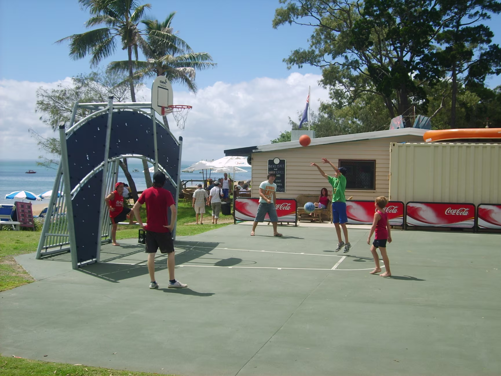 Queensland playground business - freegame site