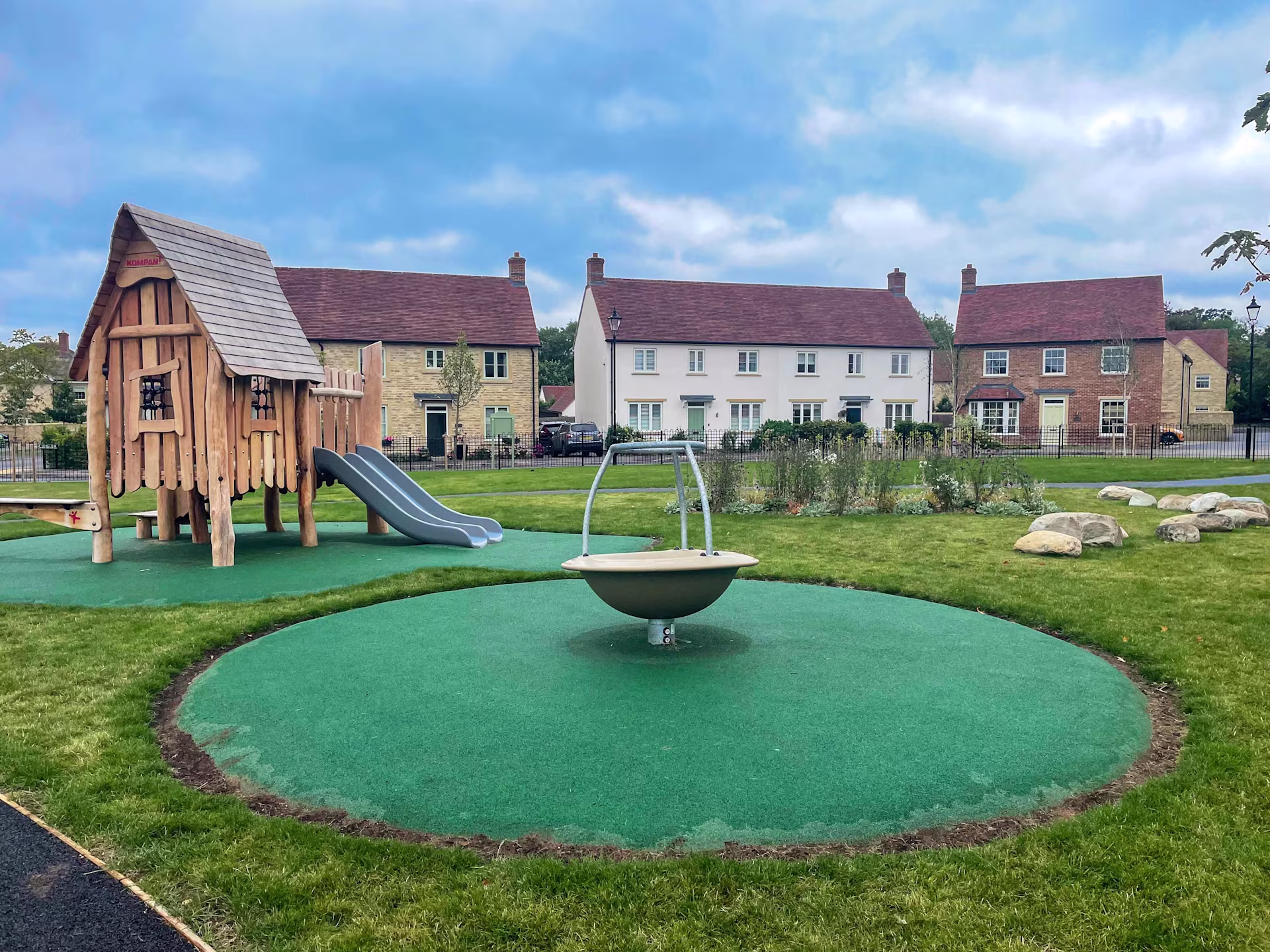 Woodstock Play Area - Image 5