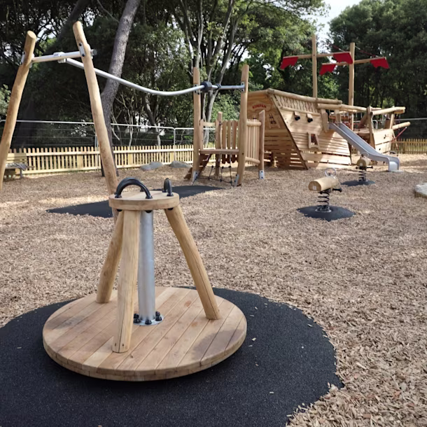Wooden Playground Freestanding Equipment