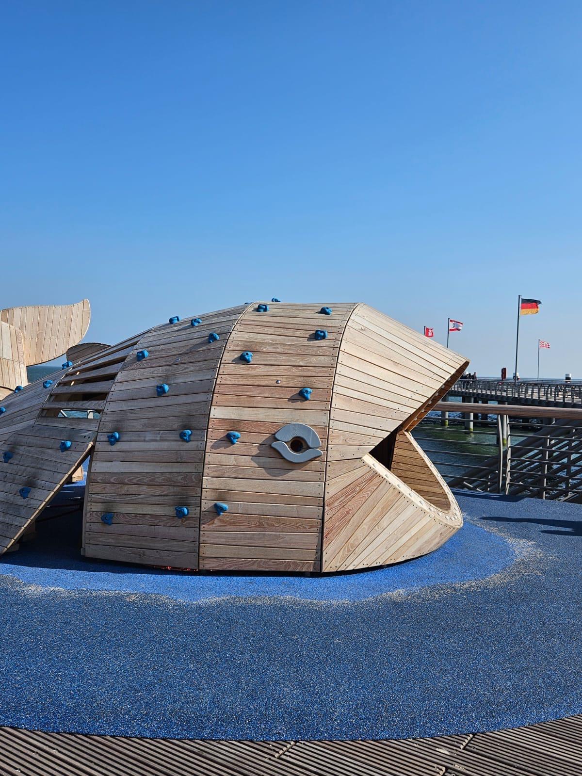 Seebrücke Wyk auf Föhr - Wal IMG-20241002-WA0013
