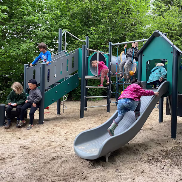 Beispiel für einen kleinen Spielplatz