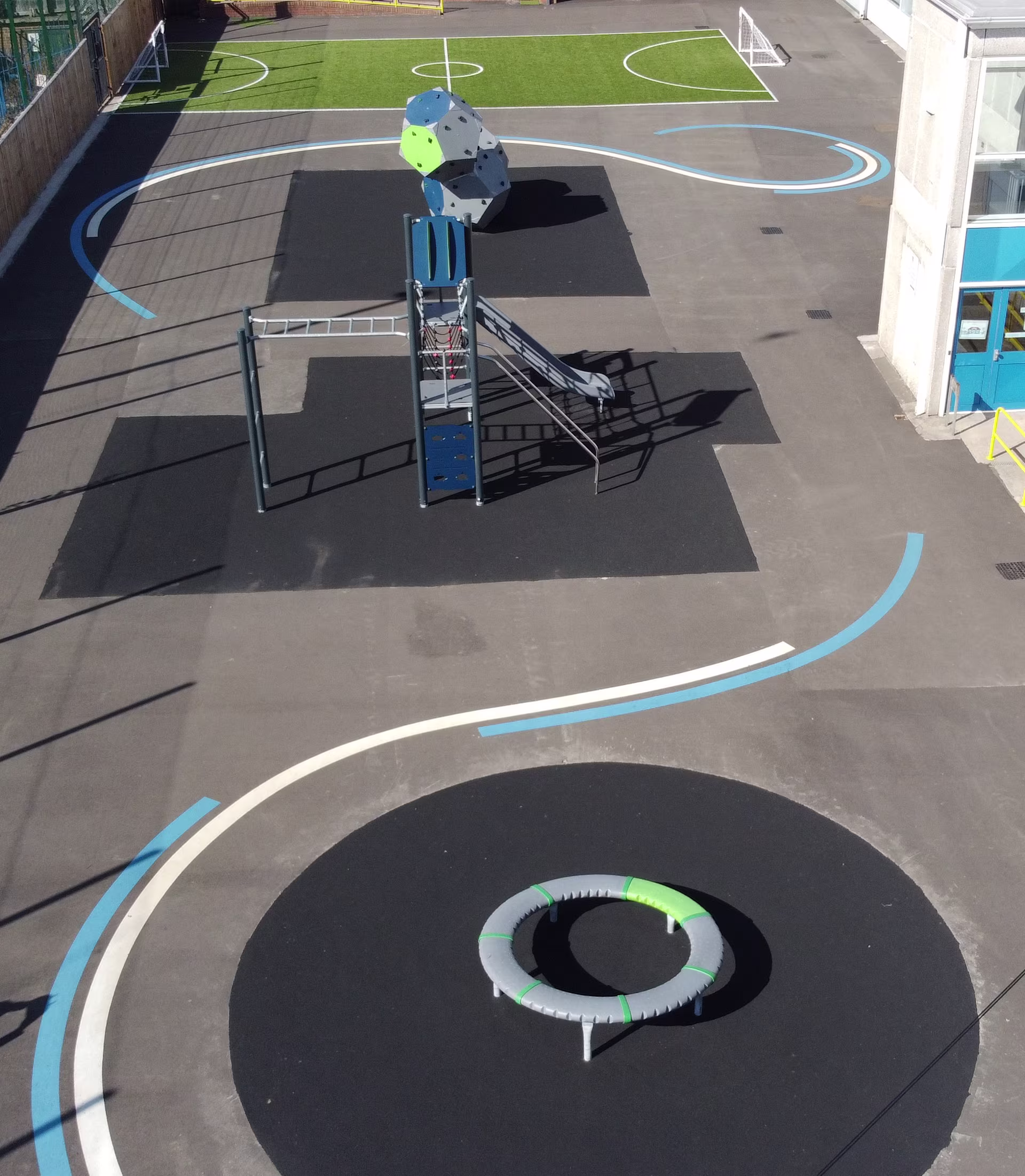 Laygate Community School - Image 3