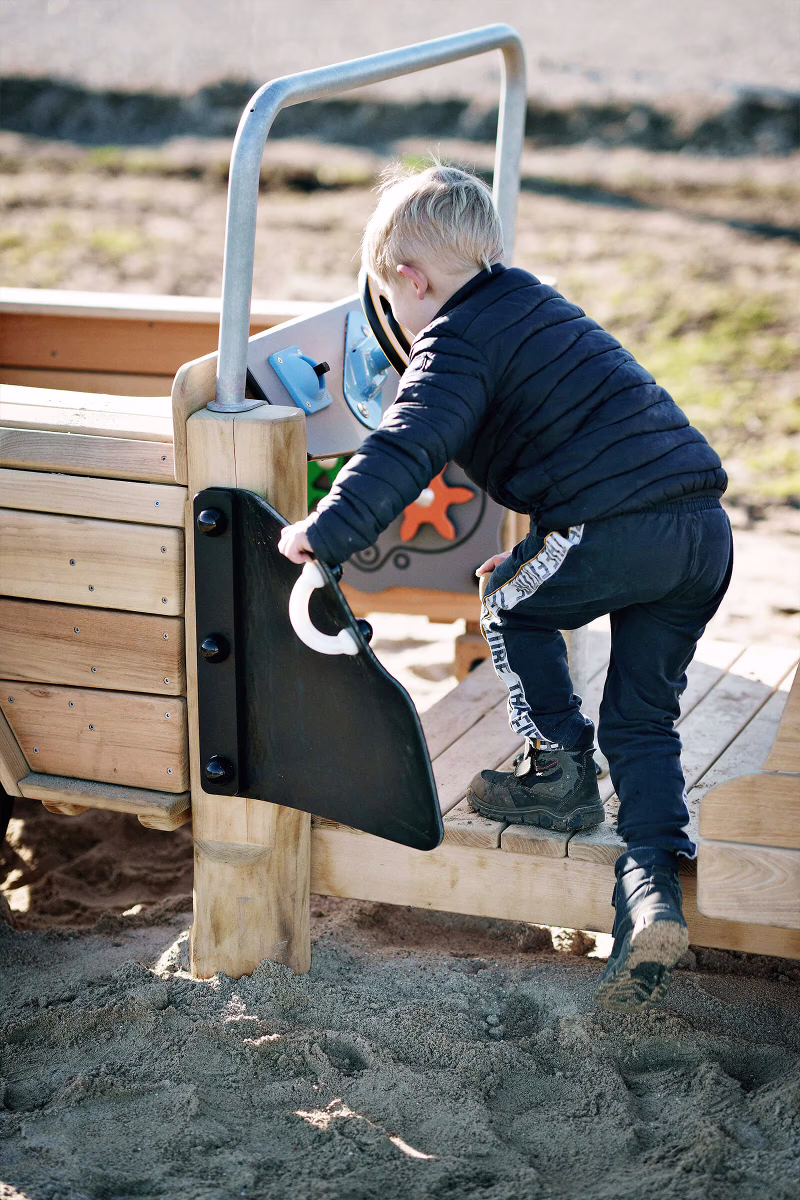 JUNGLE component-3 ID5c5daa9c