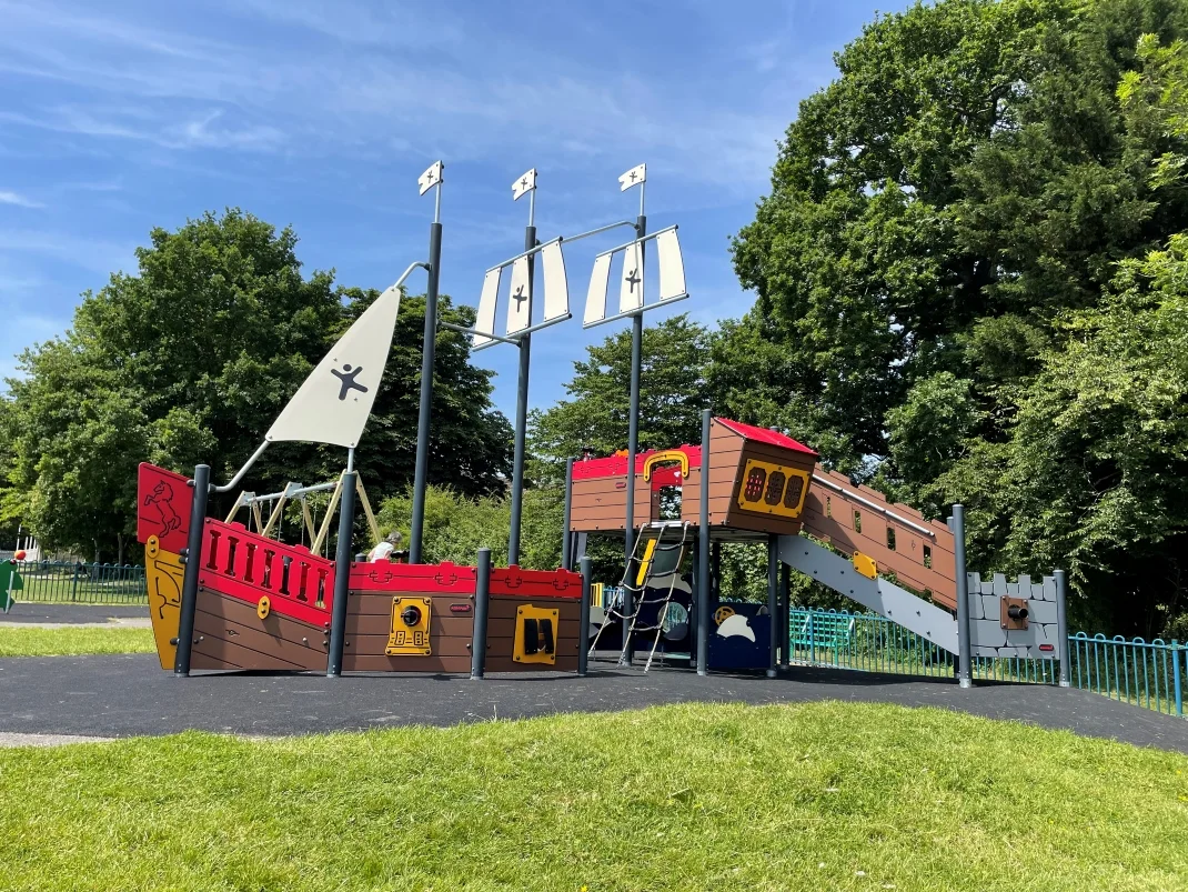 Inspiration Playground Equipment War Ship 