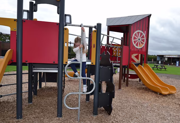Briarlands Farm Park_Stirling_SC_c2fb8425