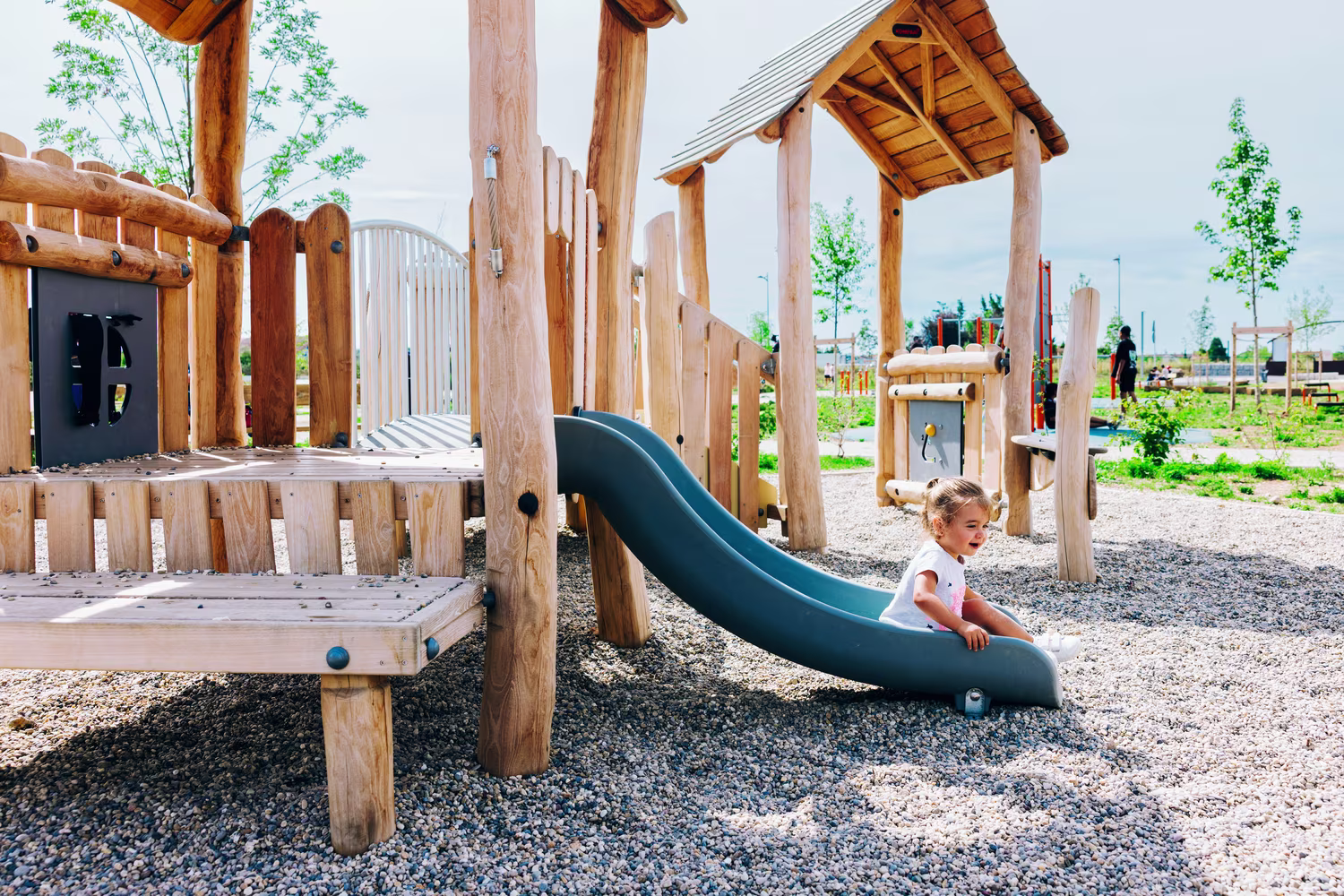 KOMPAN - Mions Maire V2- Shooting (22)