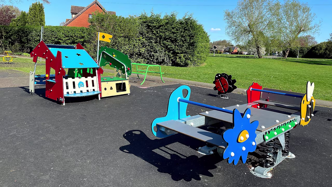 Greenside Playground, Yarnfield and Cold Meece_UK_M186 MSC542102