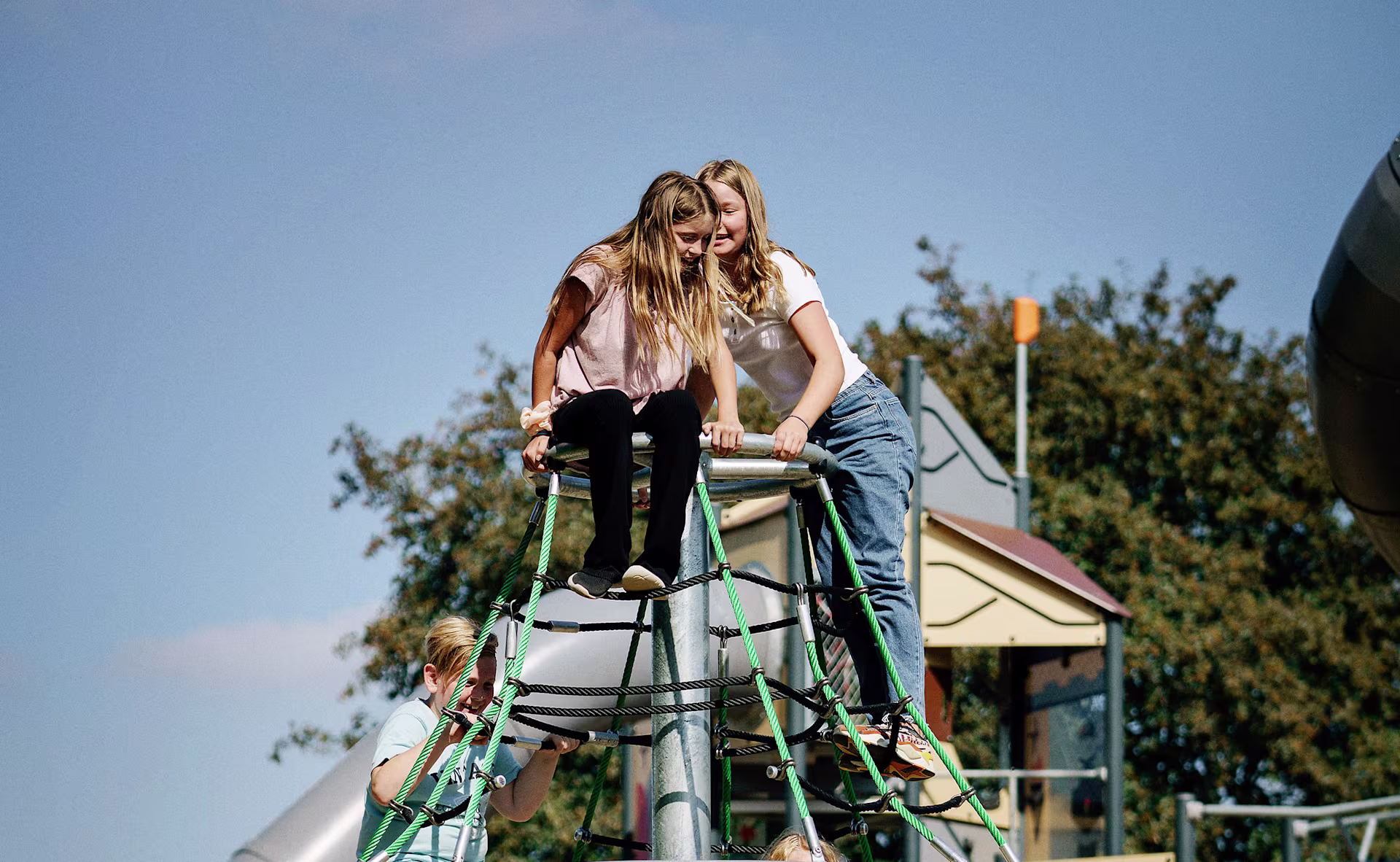 rhombus-twister-news hangout-spot