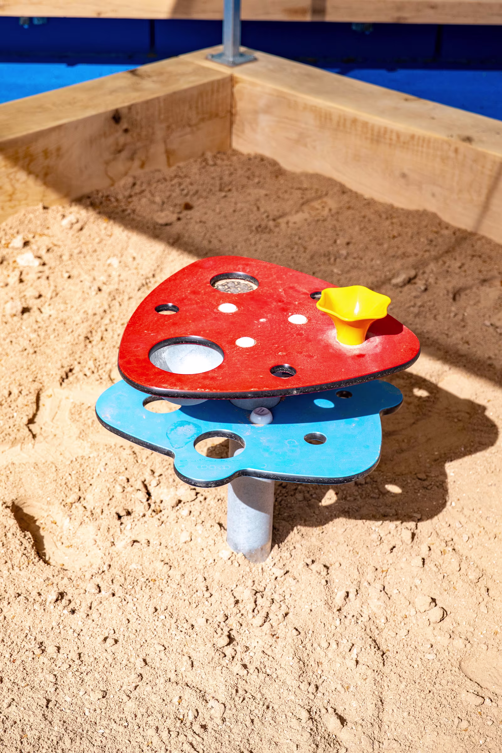 Lannova - Čapek Gardens Playground - Image 6