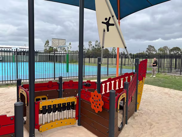 Dallas Brooks Community Primary School - Picture gallery