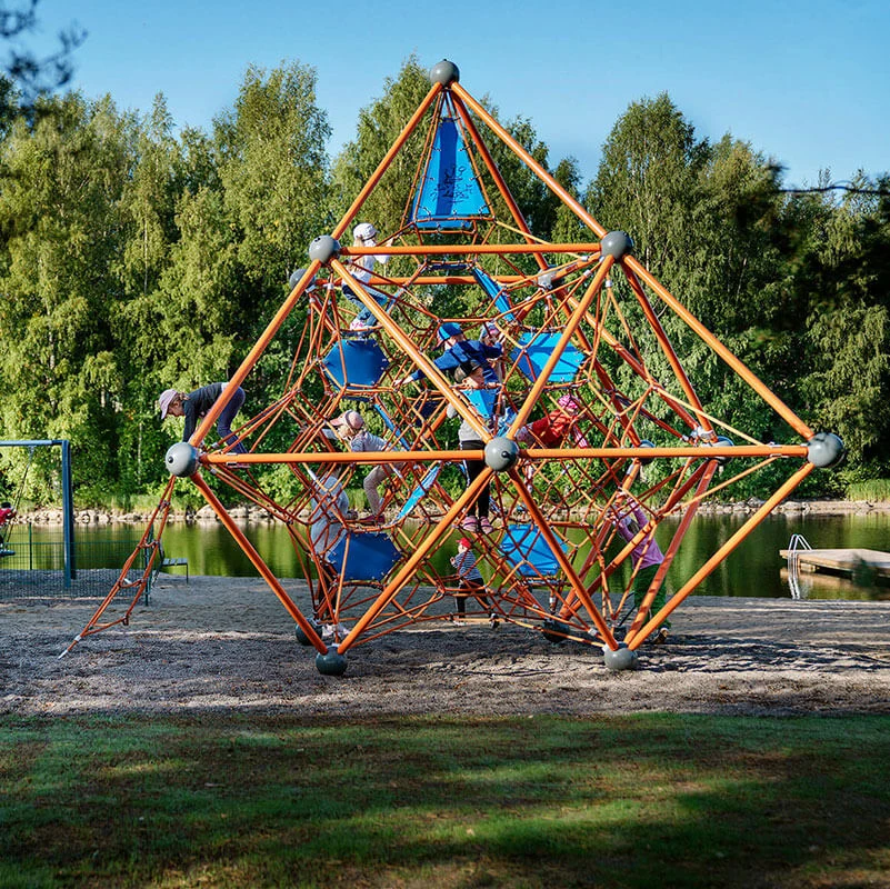 corocord geometrinen kiipeilykupoli leikkipuistoväline