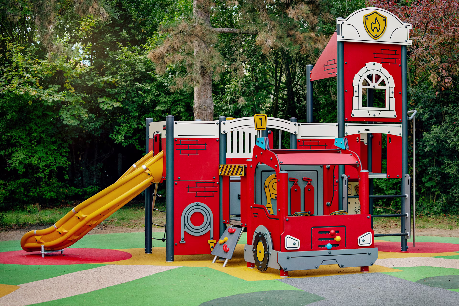 KOMPAN Playground TOULOUSE FR 2