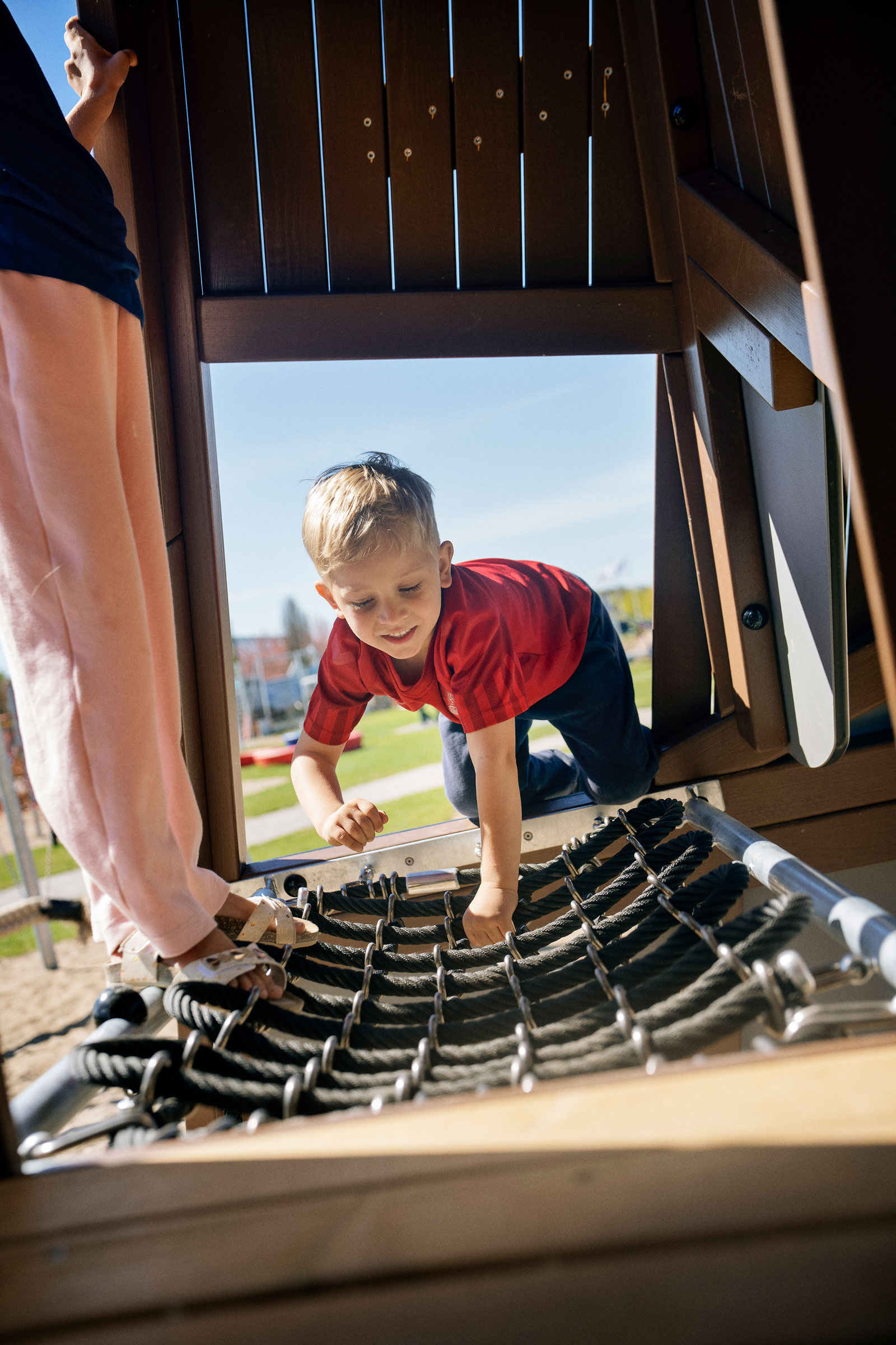 Tempered CircularYarn Rope on play tower