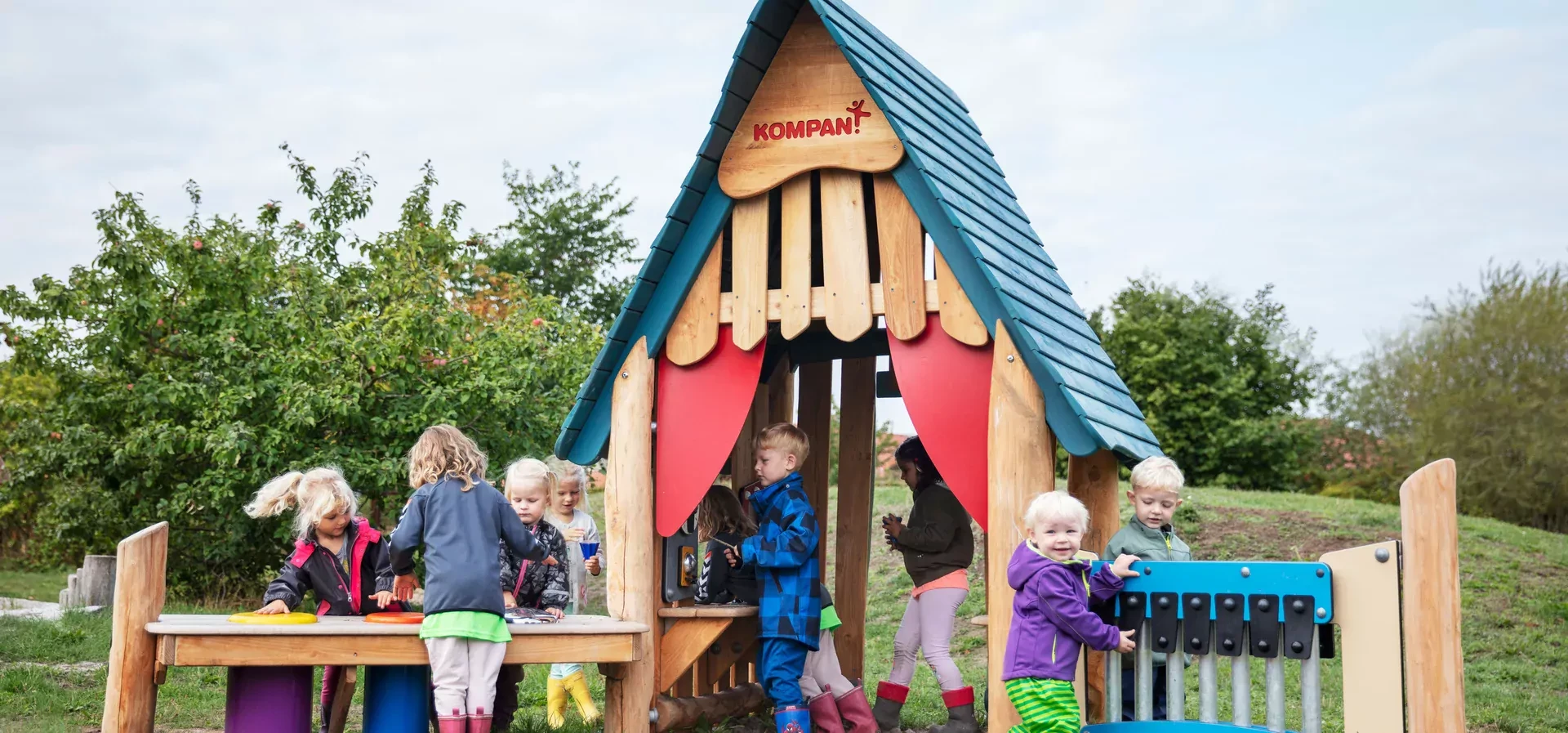 wooden robinia sensory playgrounds play panels tables and games hero image