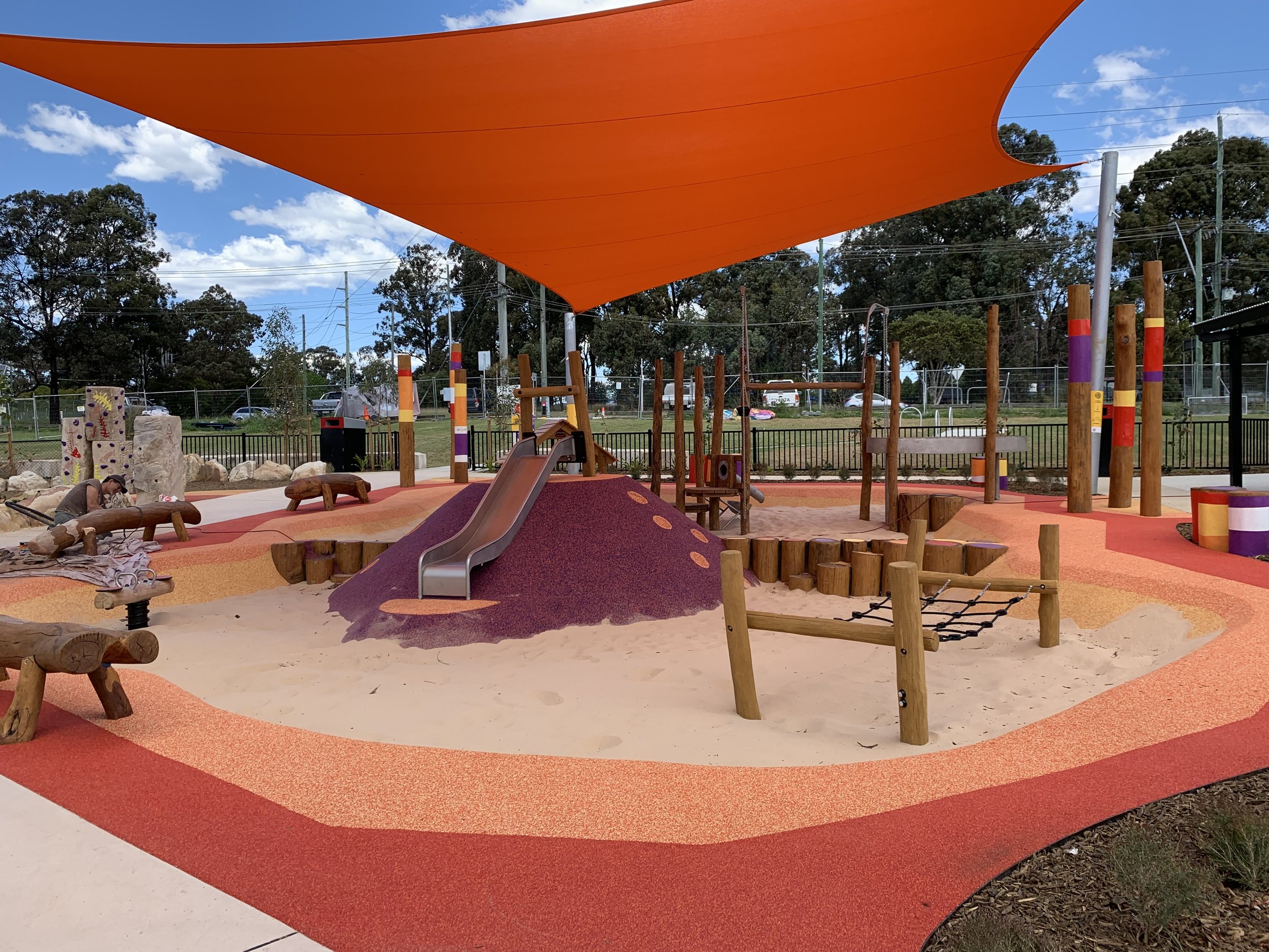 playground structure with build-in sunshades
