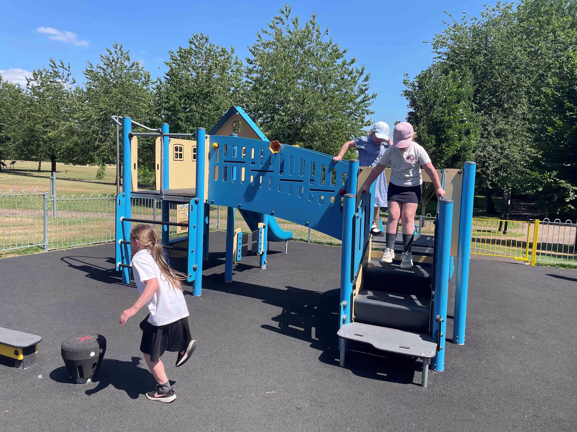 Maurice Lea Memorial Park - Image 3