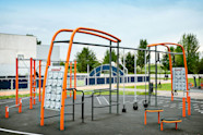 KOMPAN Gimnasio Al Aire Libre En Truchtersheim Francia