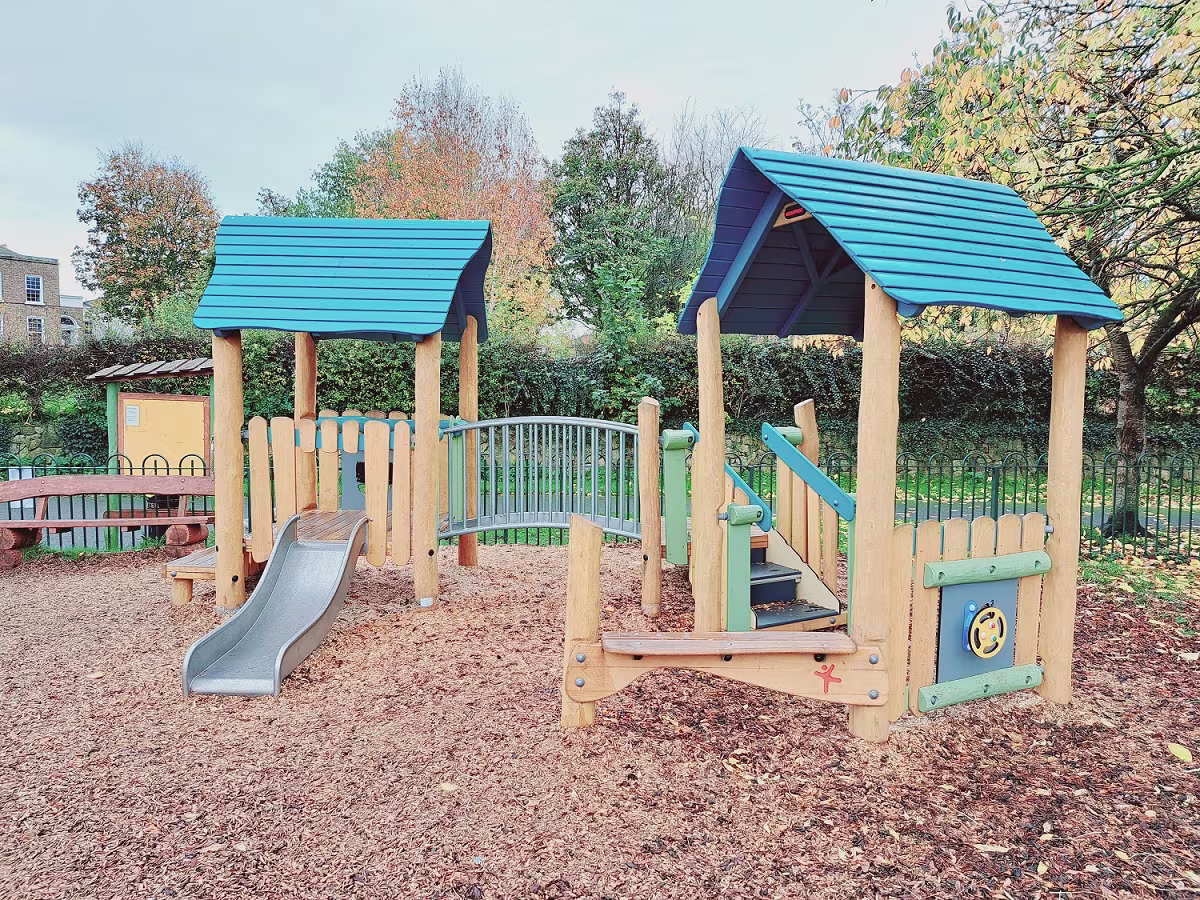 Belgrave Square, Dublin - Image 1