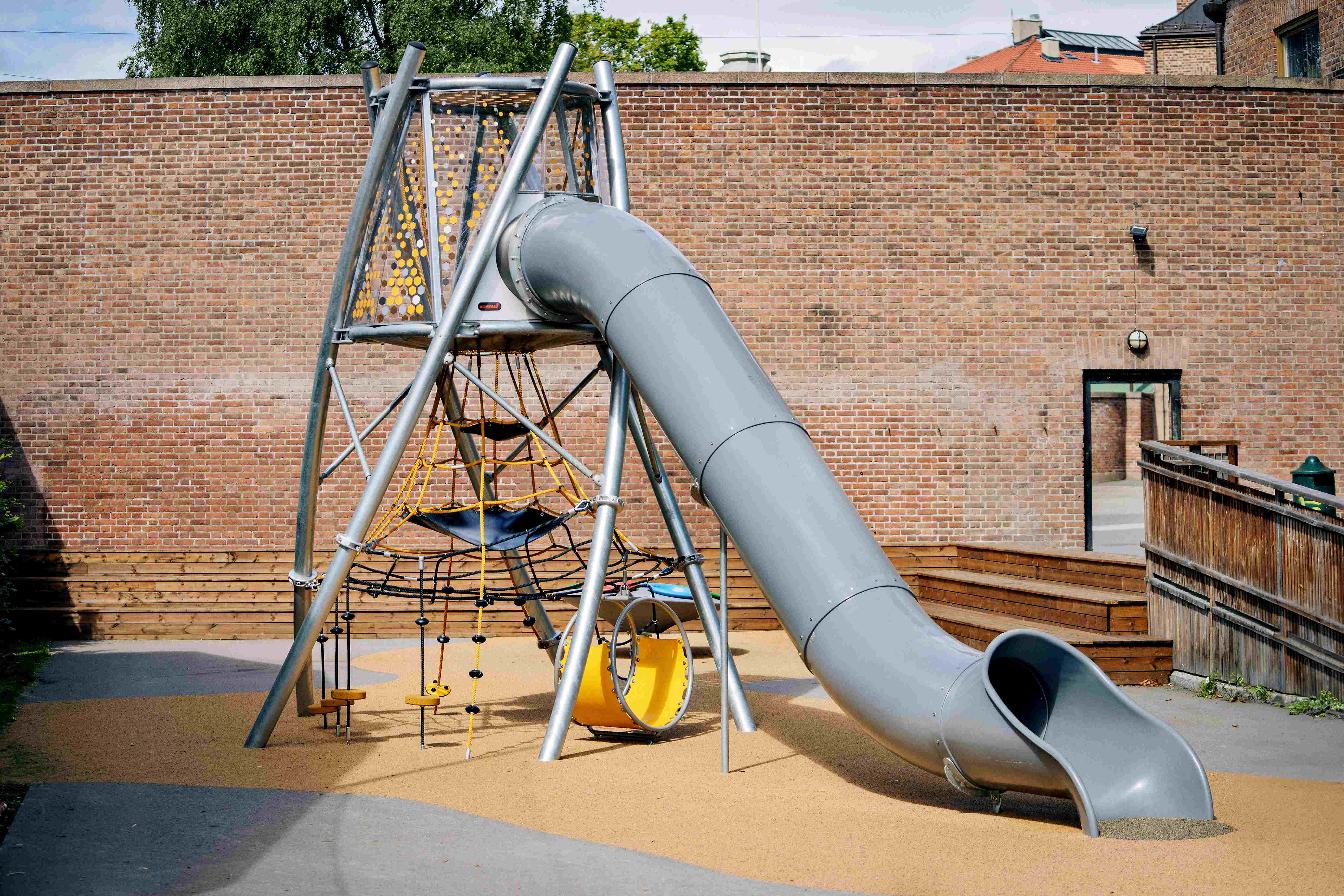 KOMPAN 240703 SAGENE 101