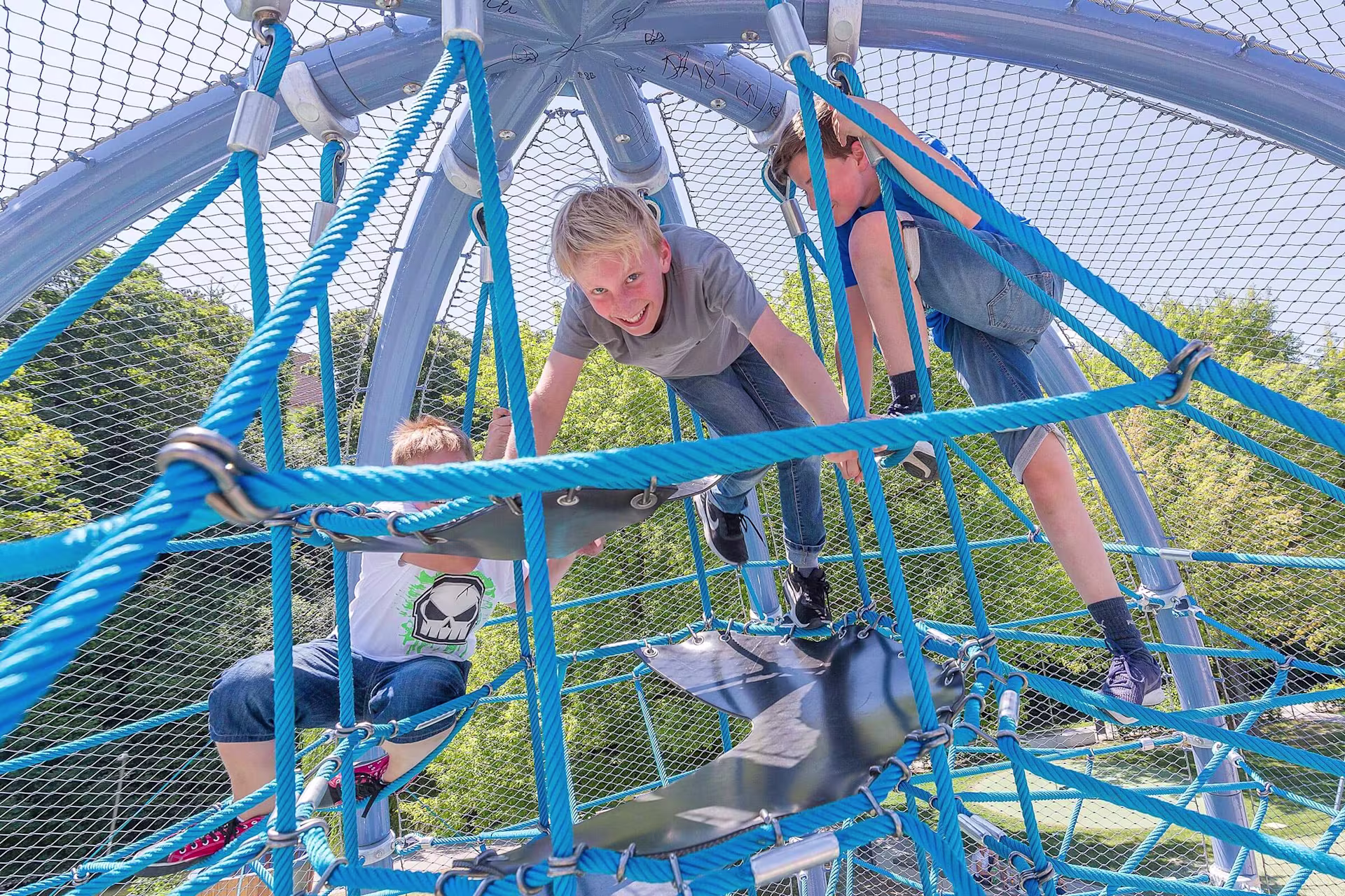 Hot-air-balloon-with-kids - Design studio 