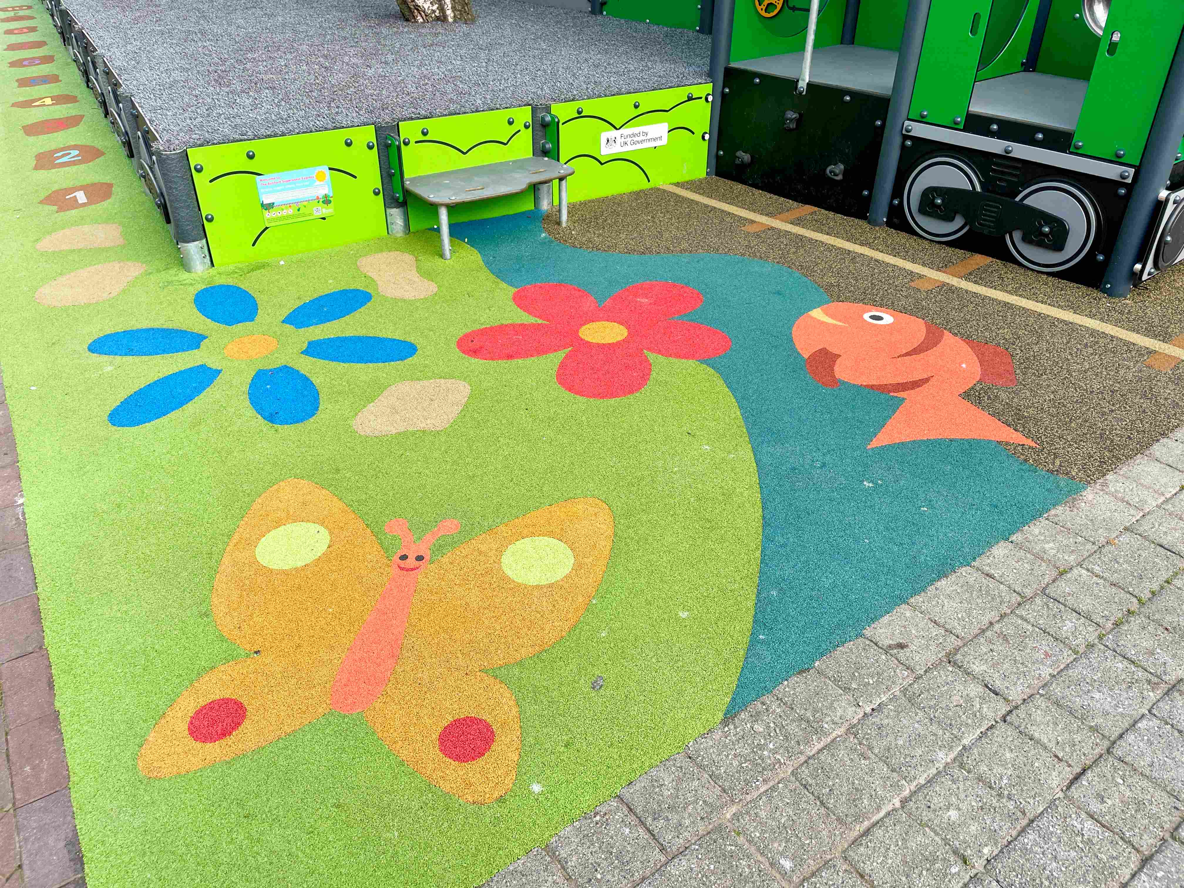 Ashford High Street Play Train - image 9