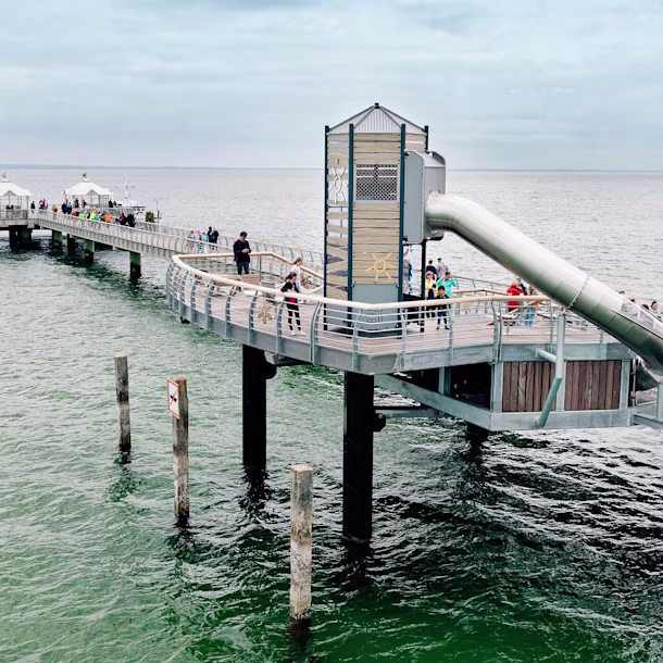 Spielturm auf Seebrücke Grömitz