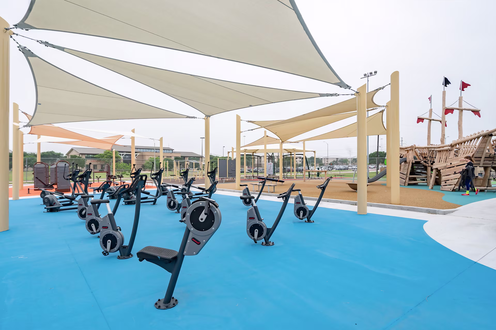 US CASE 1 GroundPlay Outdoor Fitness Family Park