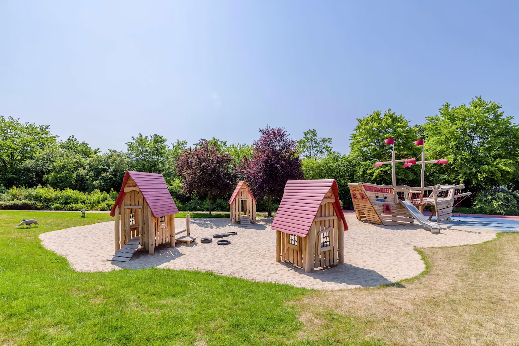 CH CASE 1 Kindertagesstatte Farbenwurfel