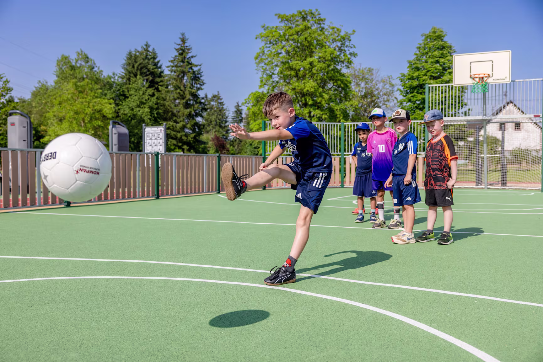 KOMPAN MUGA Sportplatz-Bilsdorf