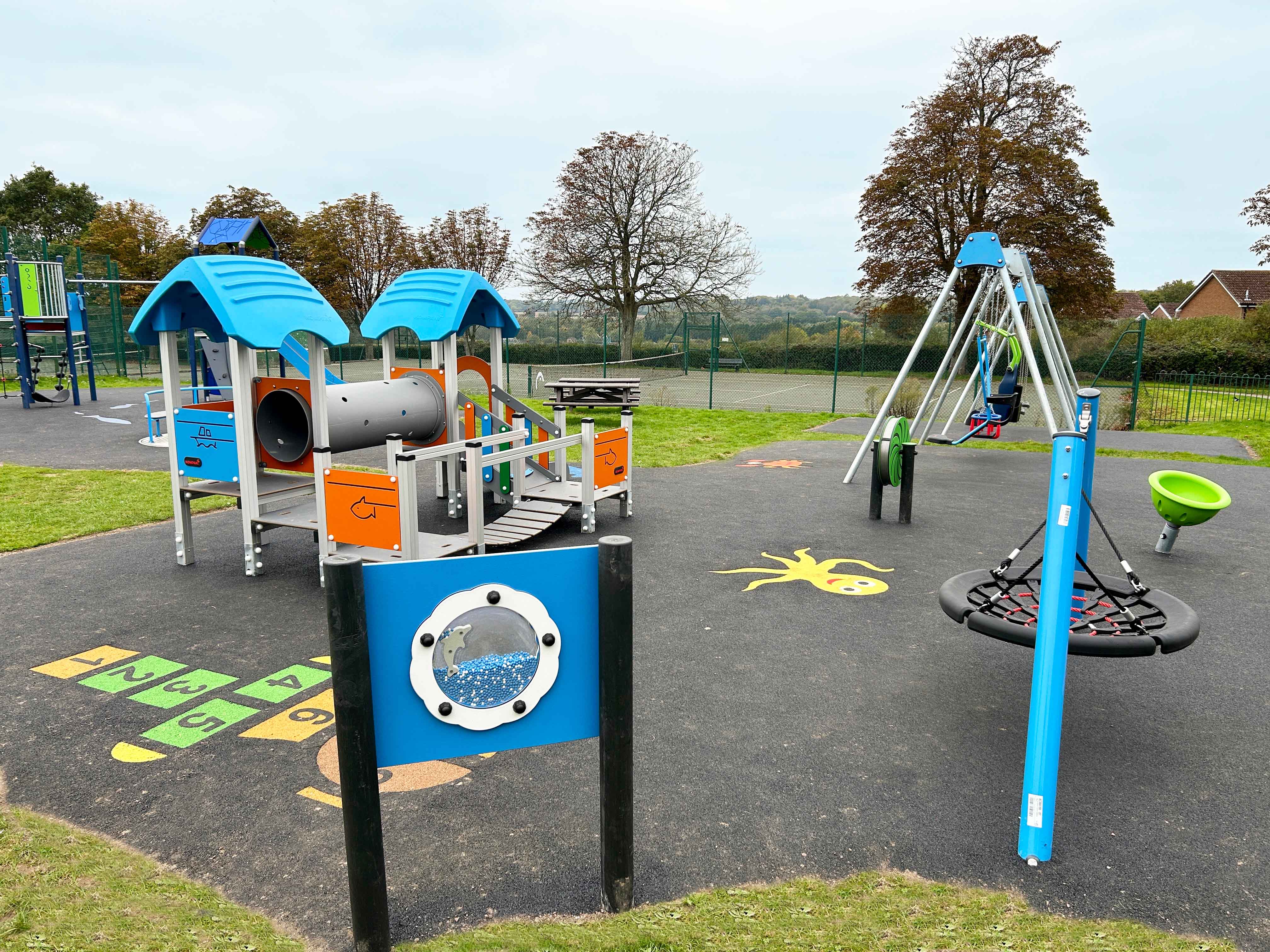 Victoria Pleasure Ground, Uckfield Town Council_UK 2