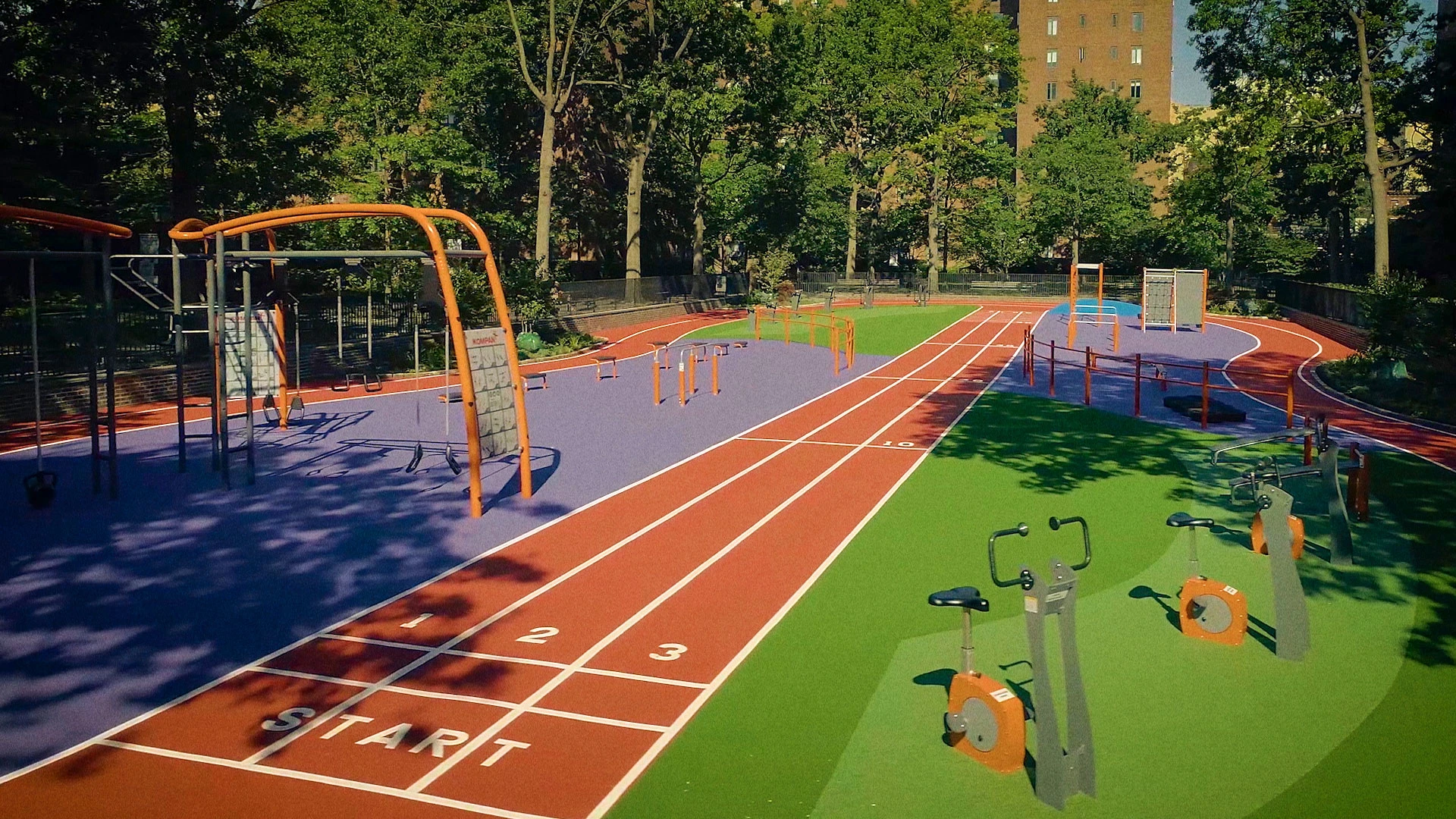 Piste de course à pied à l'aire de jeux Stuytown Fitness Playground à New York