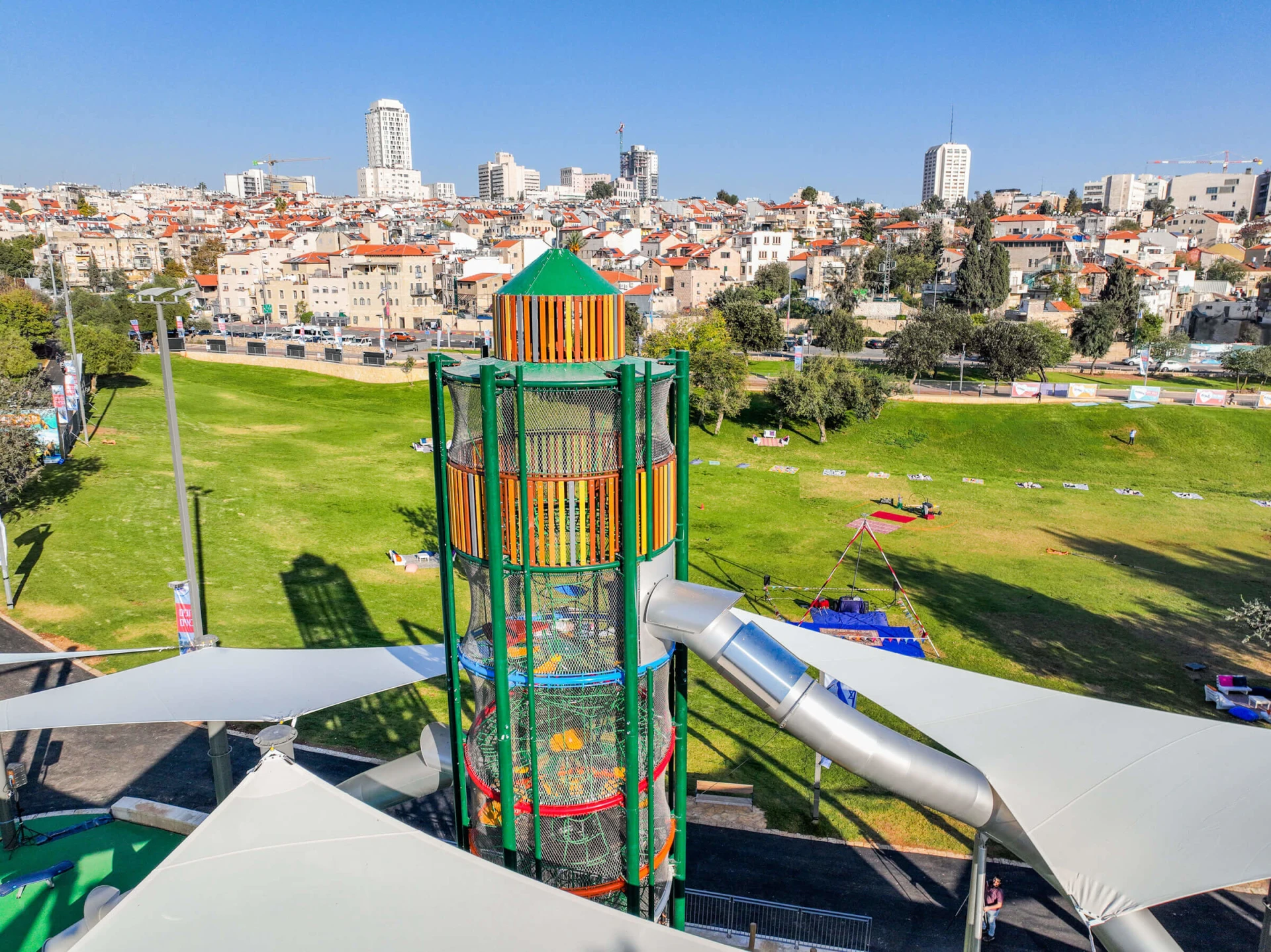 jerusalem park-plaground tower