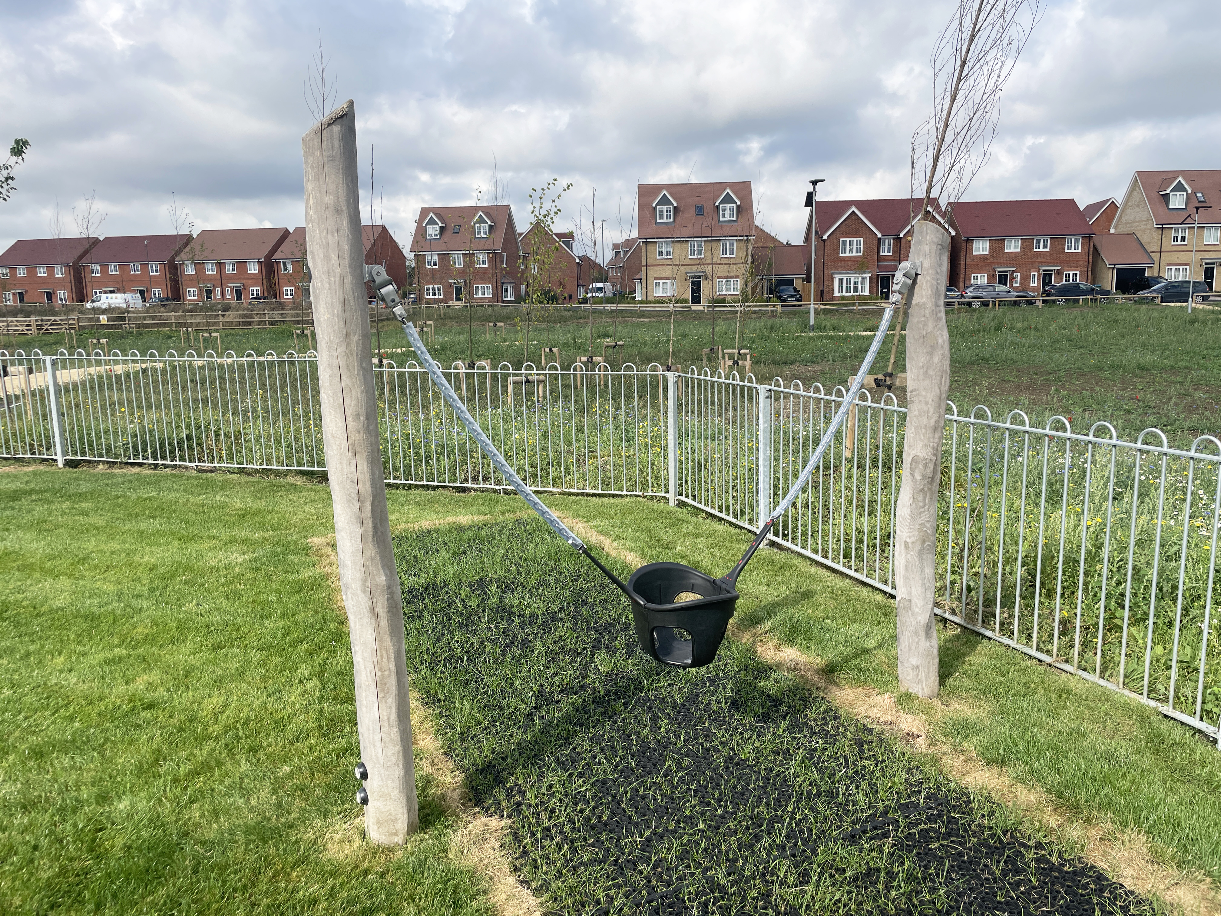 Farendon Fields, Aylesbury - image 4