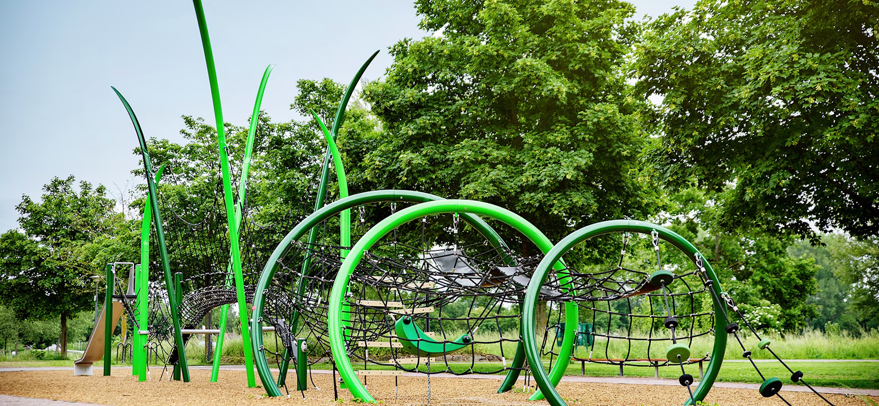Jardin Des Deux Rives playground in France