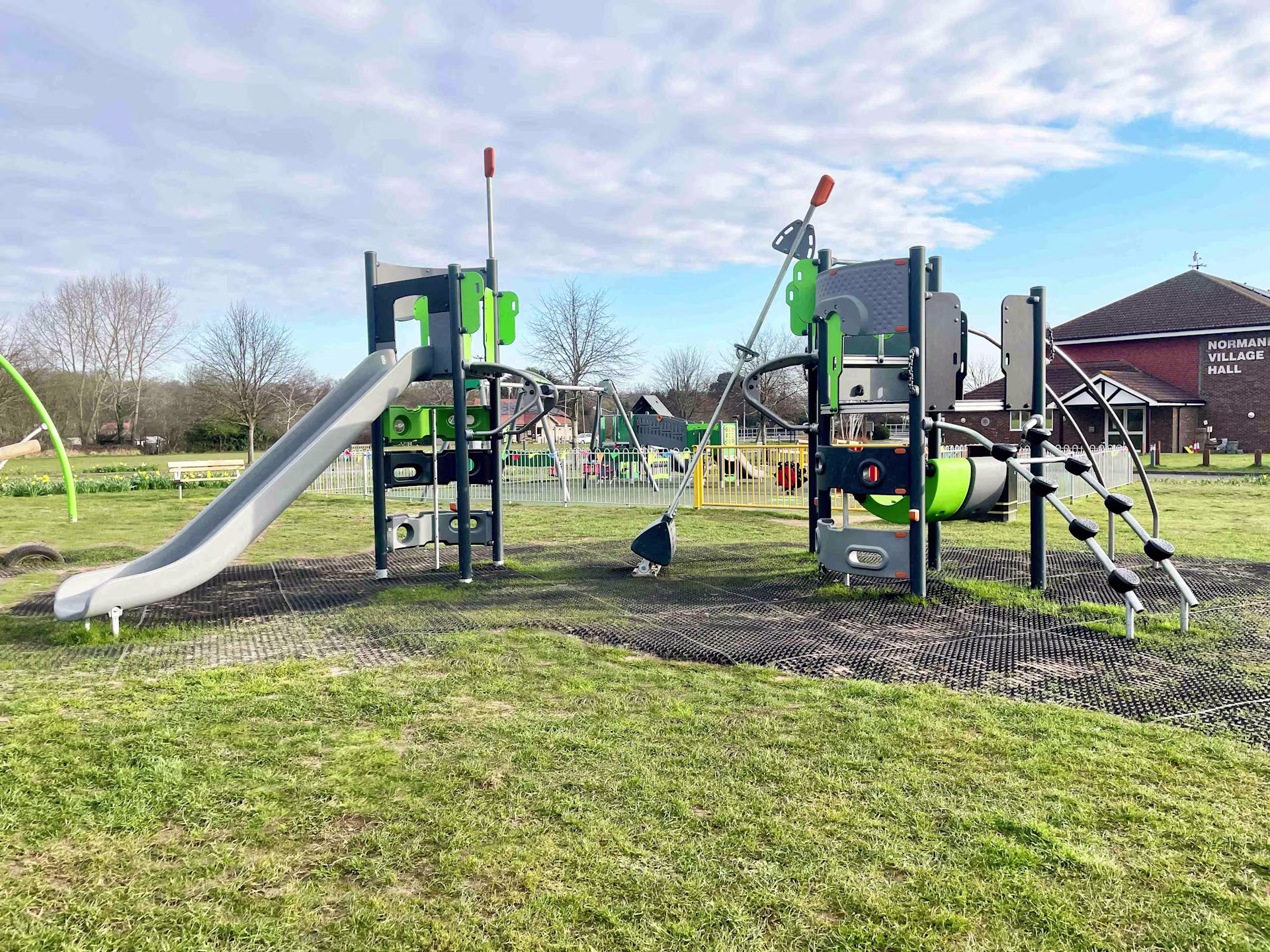 Manor Fruit Farm, Normandy Parish Council_UK_PCE211621