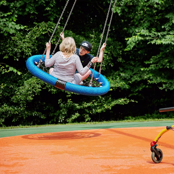 Incorporate spinning & swinging elements