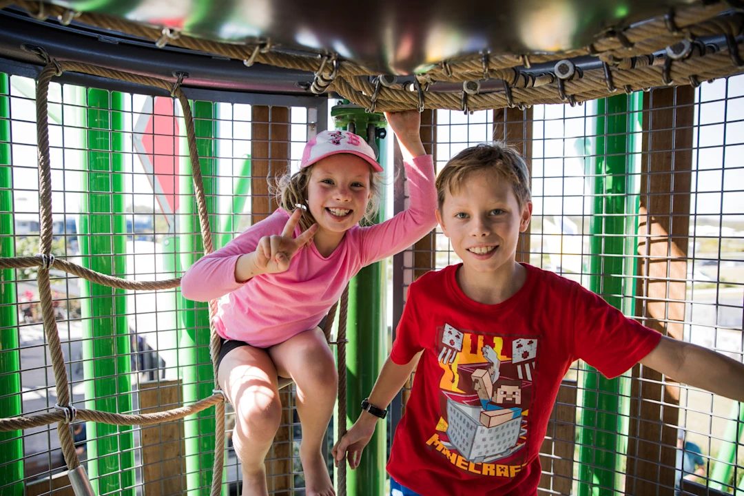 Aura Treehouse - Custom Playground in Australia | KOMPAN