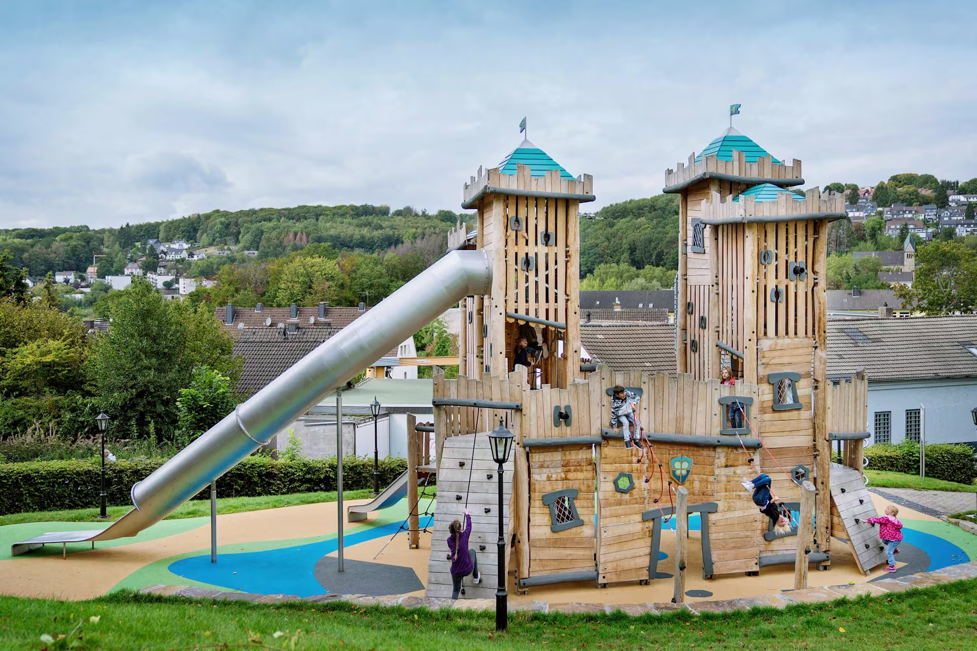 CH CASE 3 - Spielplatz Ennepetal