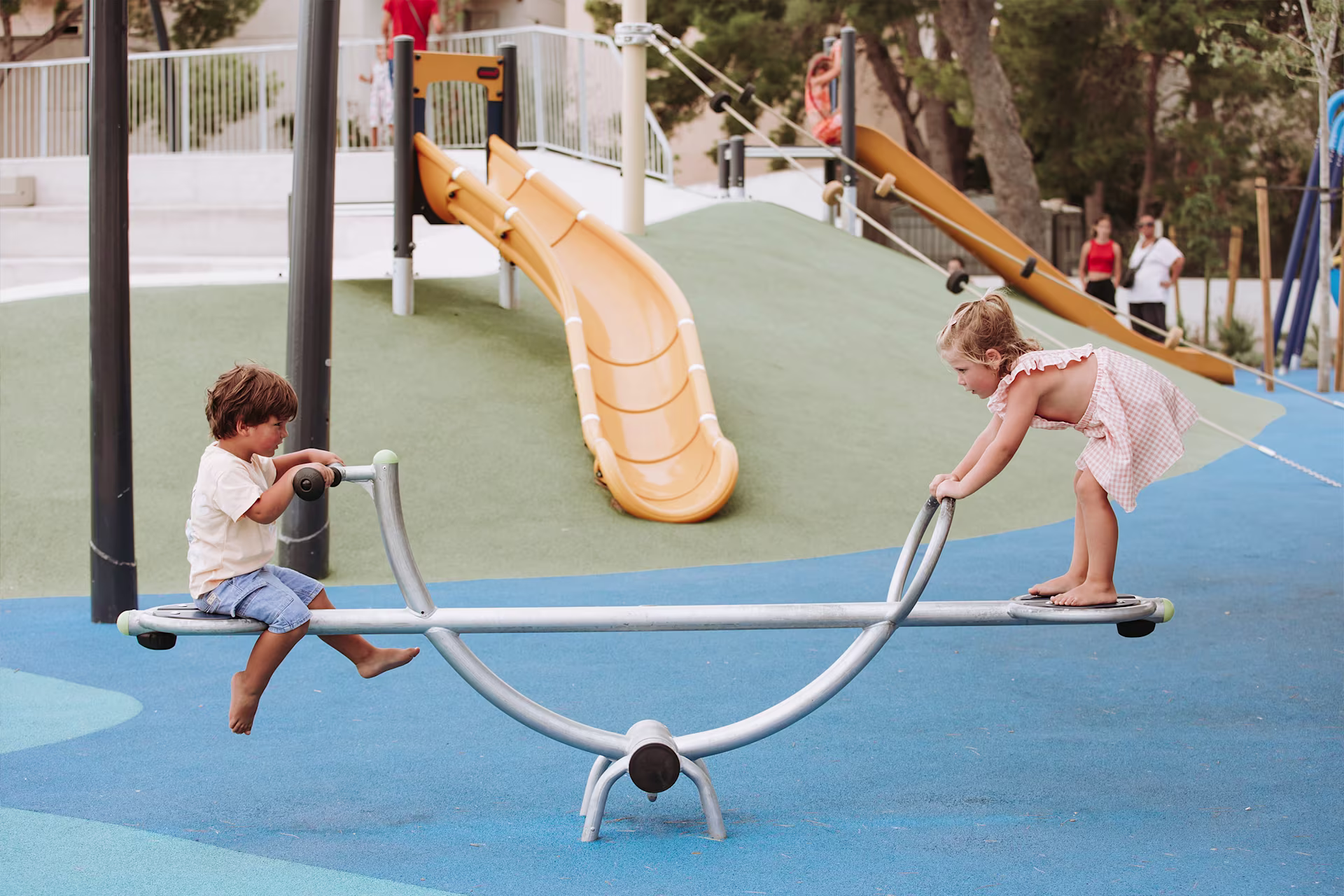 KOMPAN-MONTROIG de329597--seesaw
